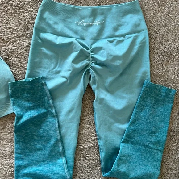 Alphalete Set - Picture 3 of 7